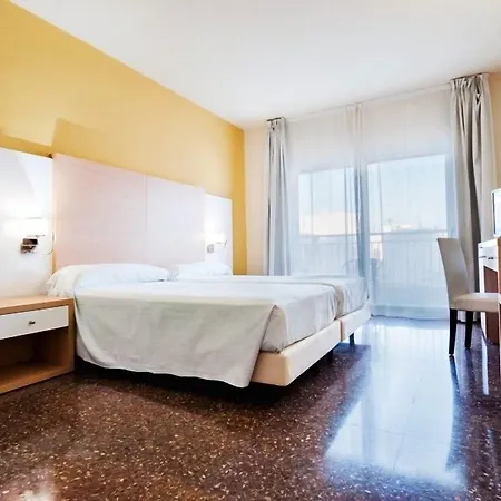 Fontana Plaza Otel