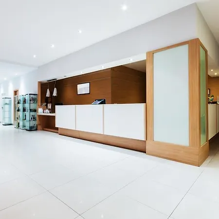 Fontana Plaza Otel Torrevieja