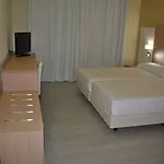 Fontana Plaza Hotel