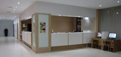 فندق Fontana Plaza 3*