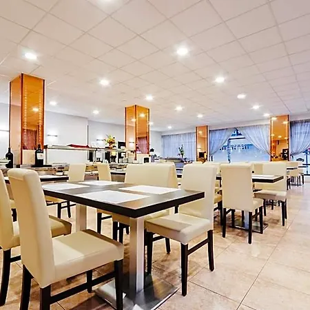 Fontana Plaza 3* Torrevieja