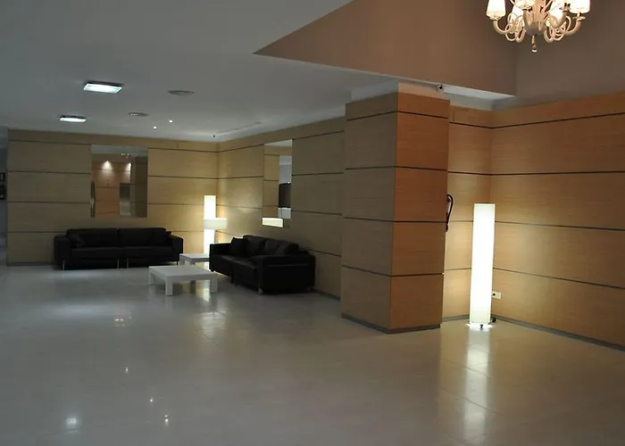Ξενοδοχείο Fontana Plaza 3*