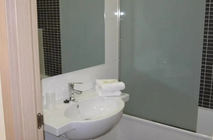 Fontana Plaza Τορεβιέχα