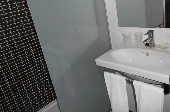 Fontana Plaza Ξενοδοχείο