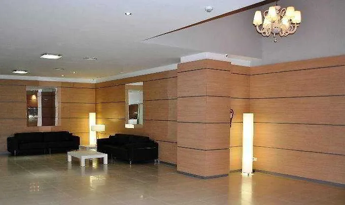 Fontana Plaza 3*