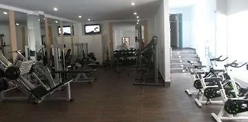 Fontana Plaza Hotell