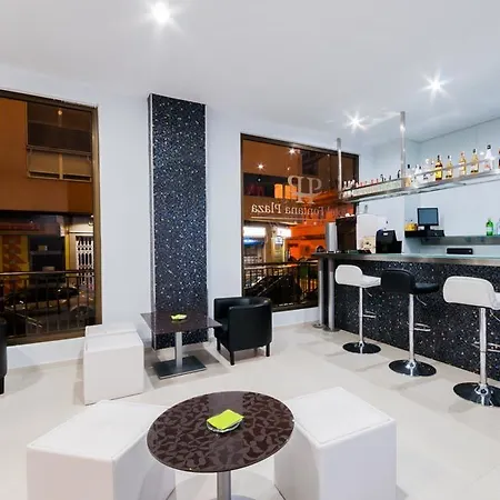 Fontana Plaza Hotell 3*